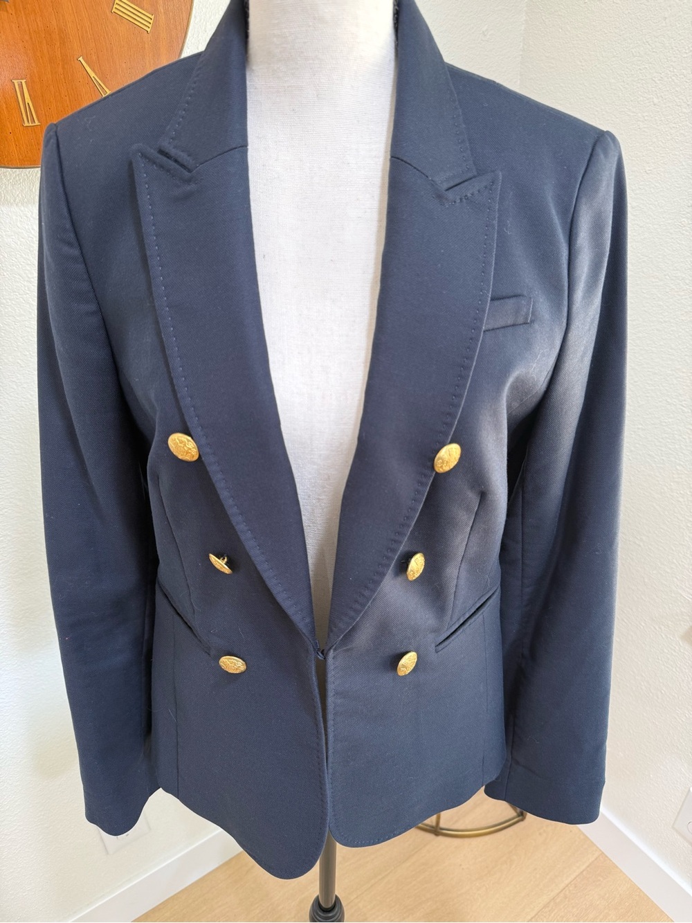 Banana Republic Navy Double Breasted Blazer Gold Crest Buttons Size 6